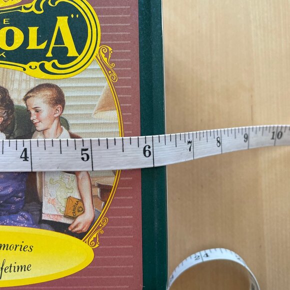 Crayola 1994 Retro Tin Box - Picture 4 of 5